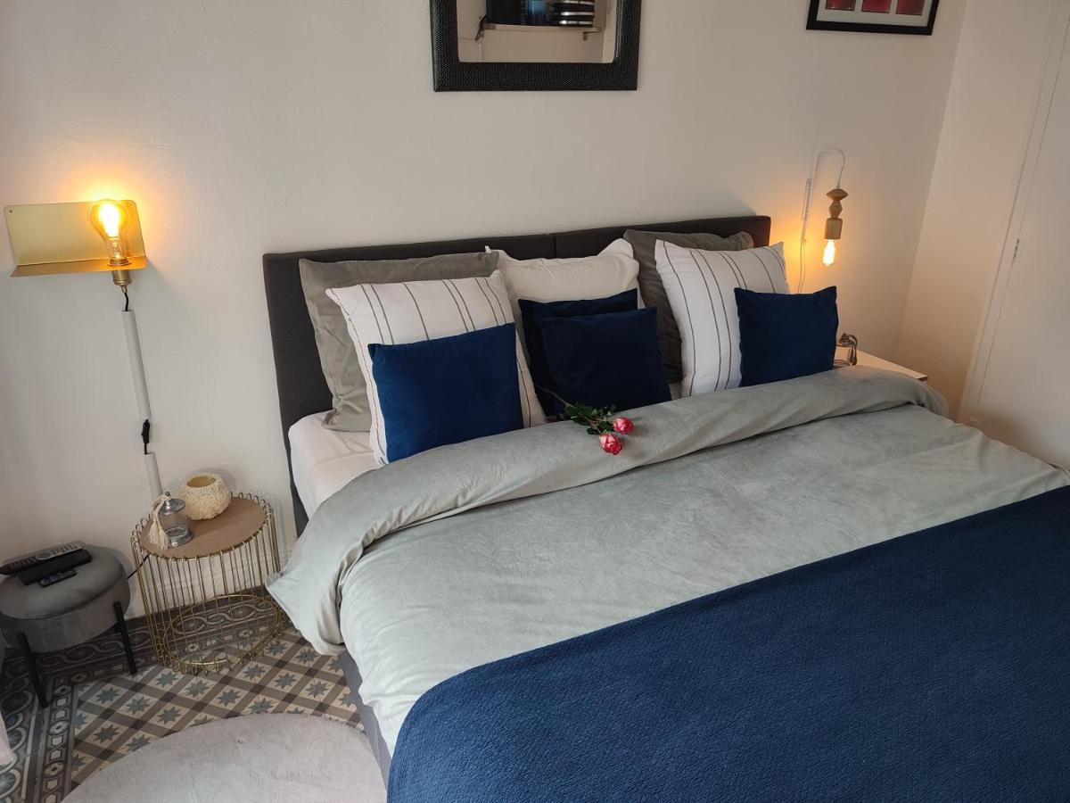 Apartment Seven Malo